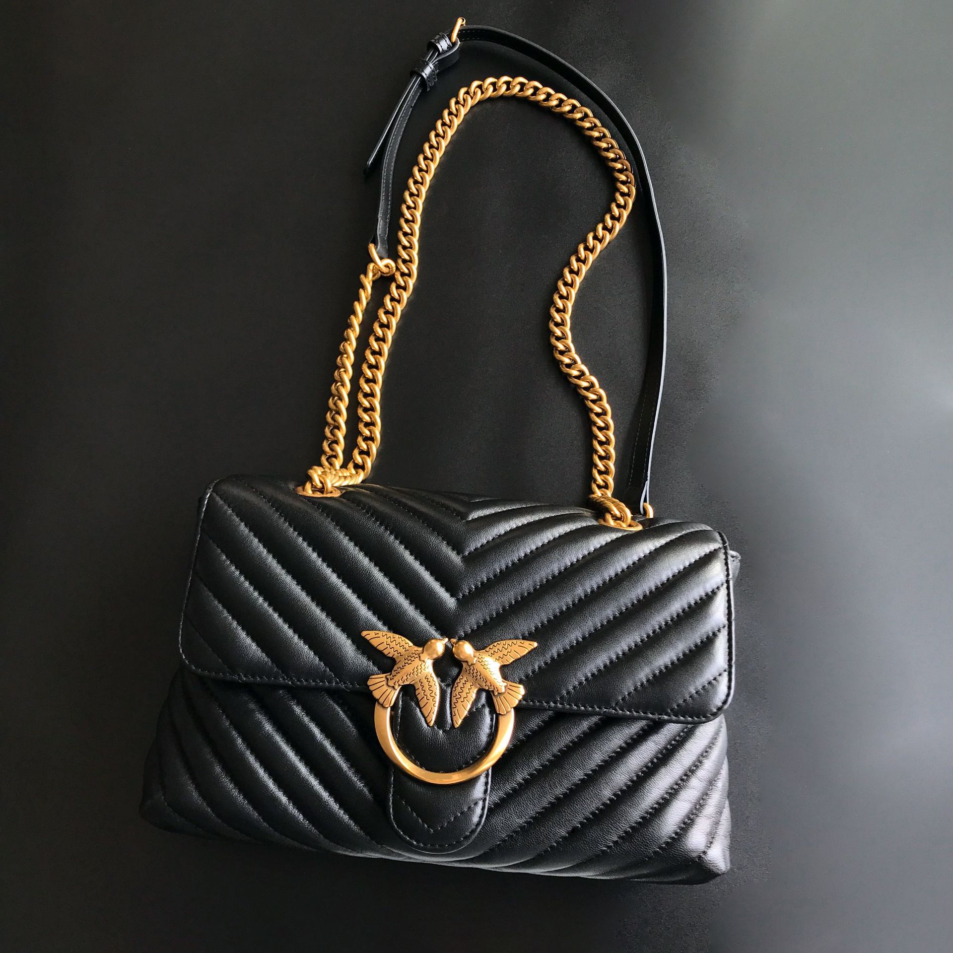 Women'S Shoes Louis Vuitton - 2026 Pinko-Inspired V Pattern Goatskin Pillow