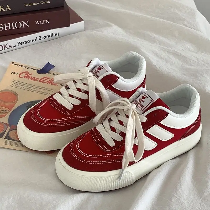 2024 New Red Women Vulcanize S - đánh giá và giá Women Shoes Vans