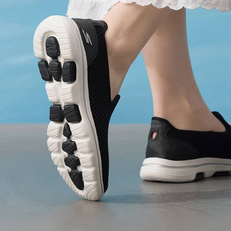 Skechers 124163-Bkw Womens Go  - đánh giá và giá Women Shoes Hong Kong