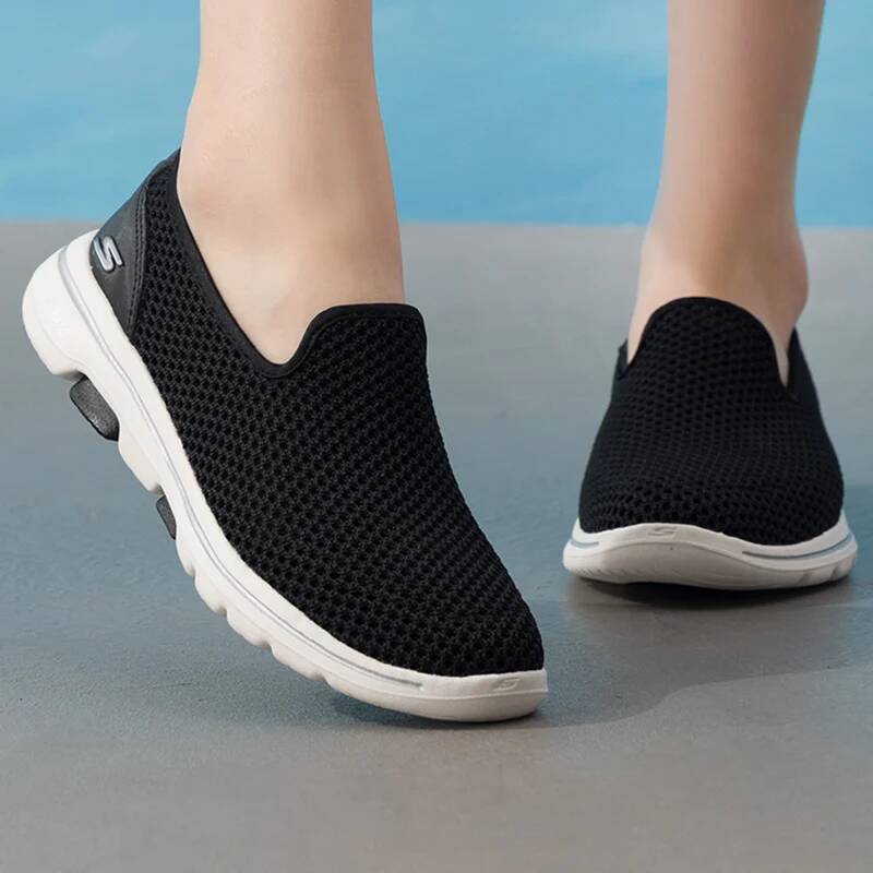 Skechers 124163-Bkw Womens Go  - đánh giá và giá Women Shoes Hong Kong