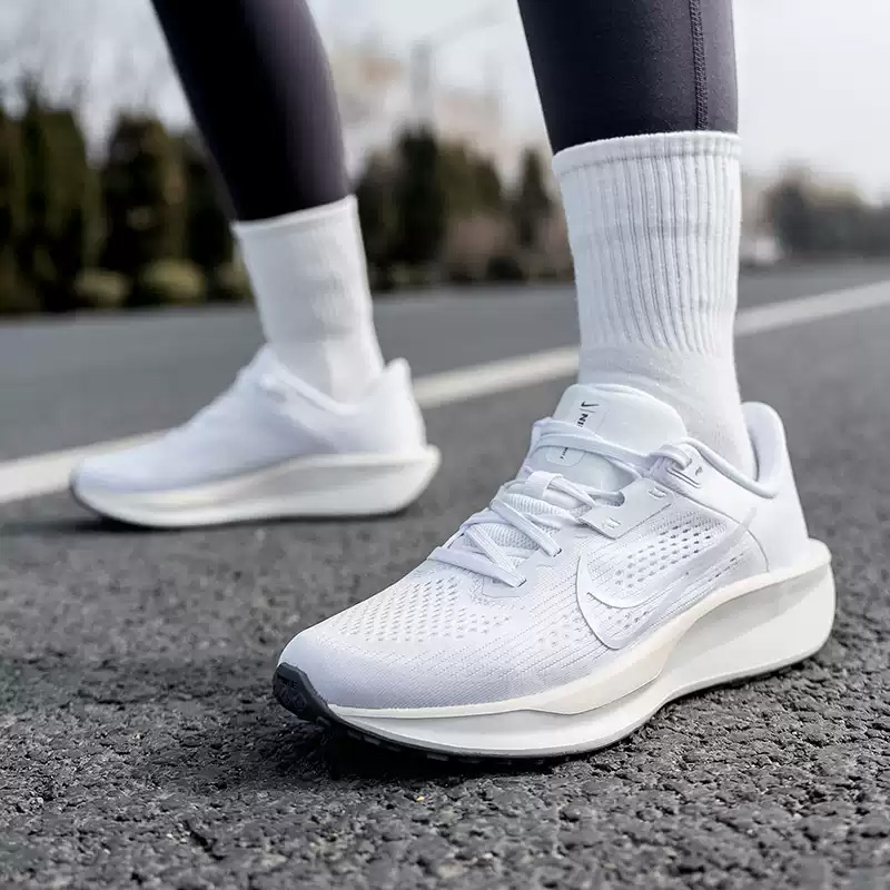 NIKE Women's QEST 6 Mesh Shoes - đánh giá và giá Women Shoes Hong Kong